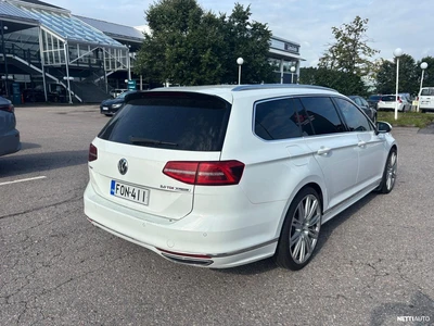 Volkswagen Passat 2016, photo 2/3