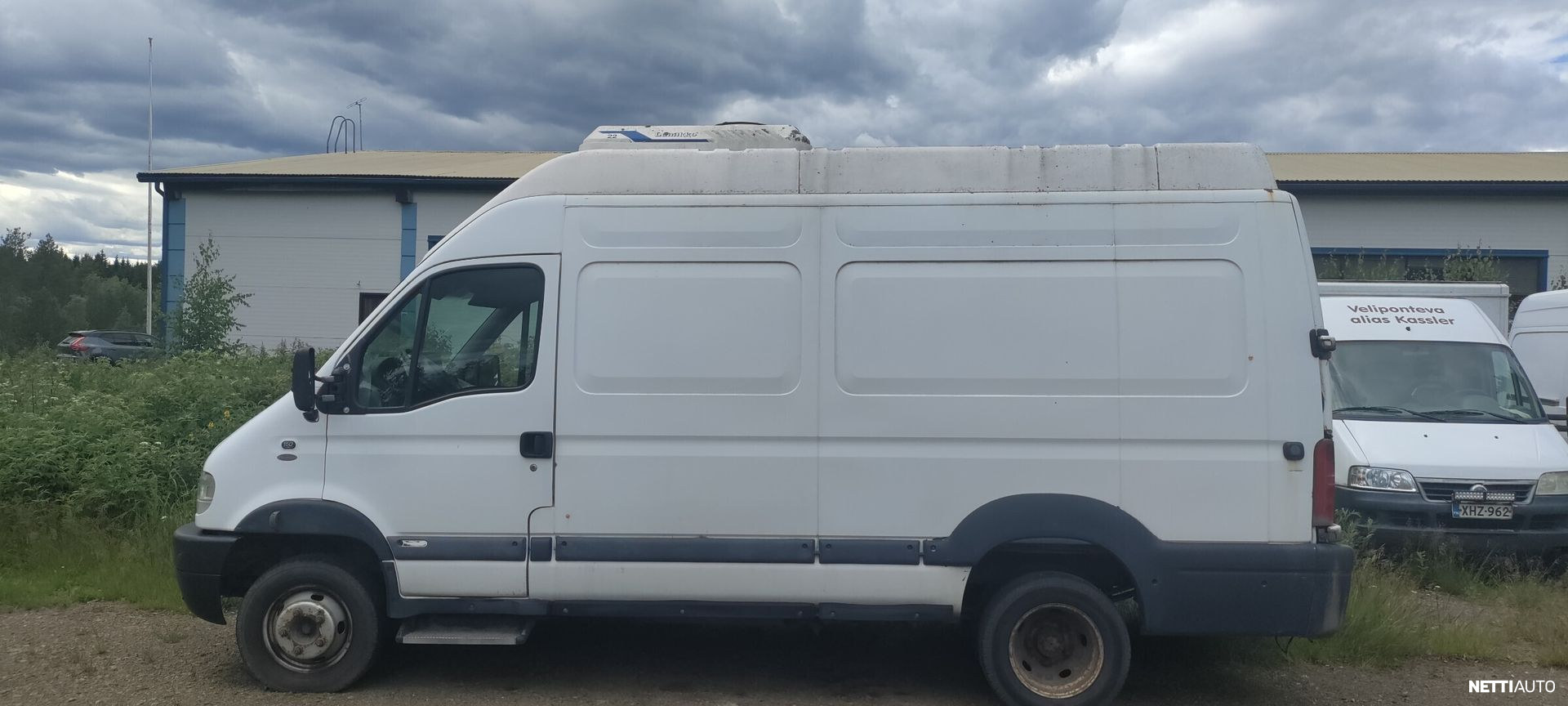 Renault Mascott