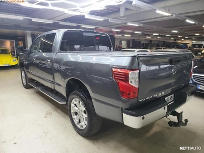 Nissan Titan XD SL 5.0 V8 Cummins 2016, photo 6/16