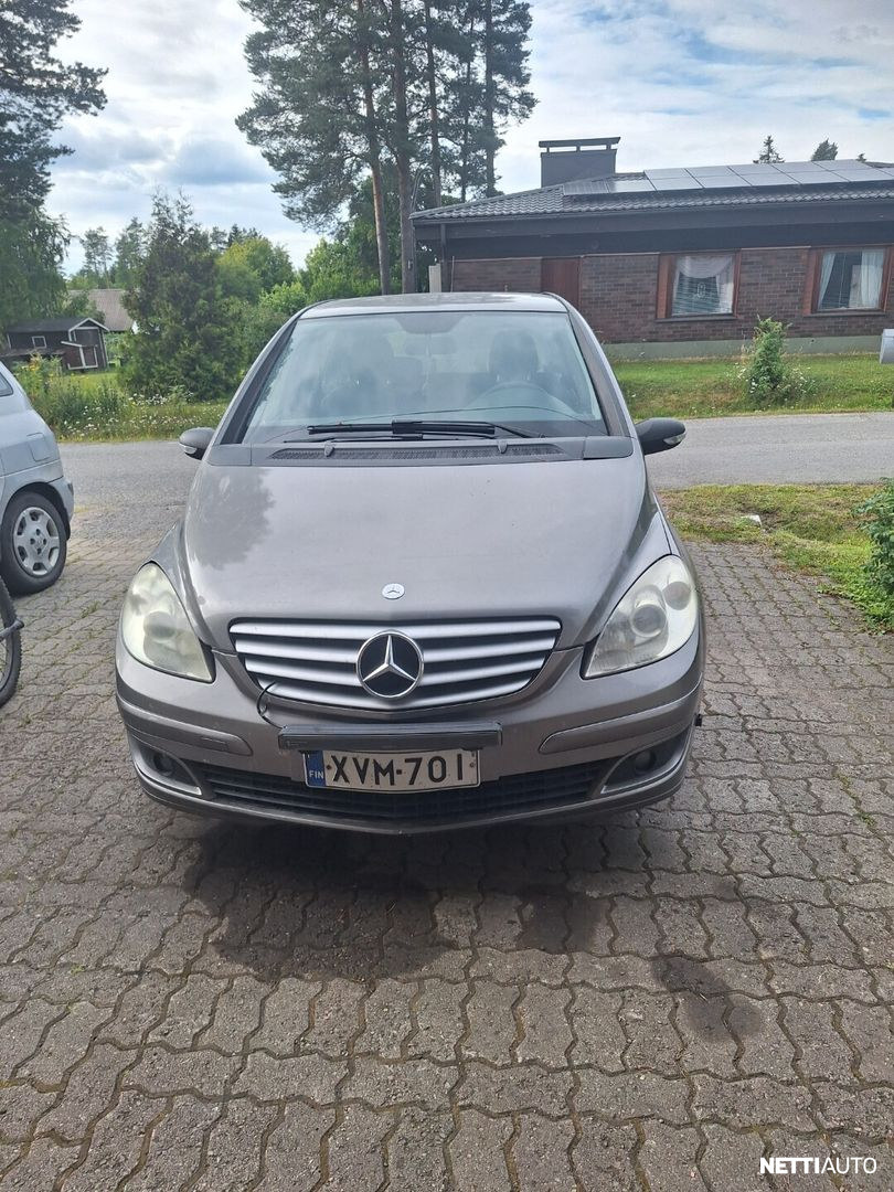 Mercedes-Benz B 170