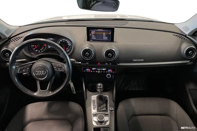 Audi A3 2018, kuva 7/26