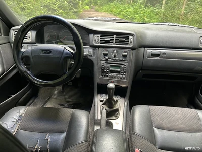 Volvo V70 2,4T 2000, kuva 6/8