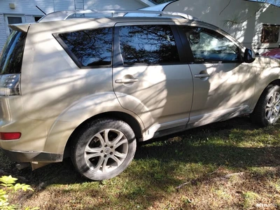 Mitsubishi Outlander 2008, kuva 3/9
