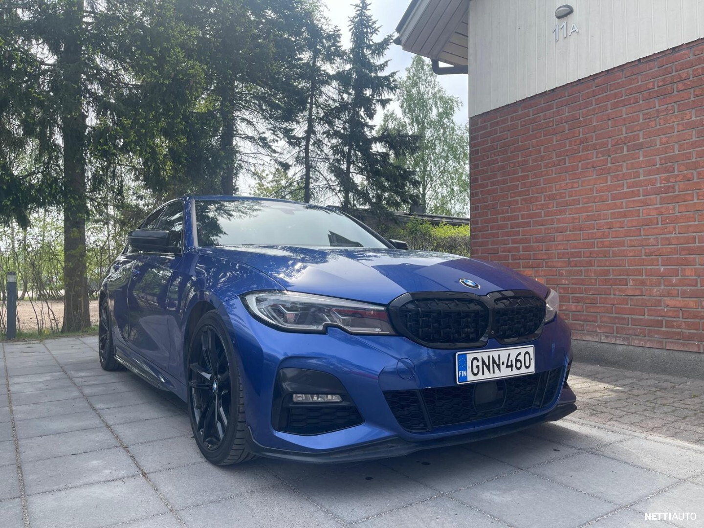 BMW 320