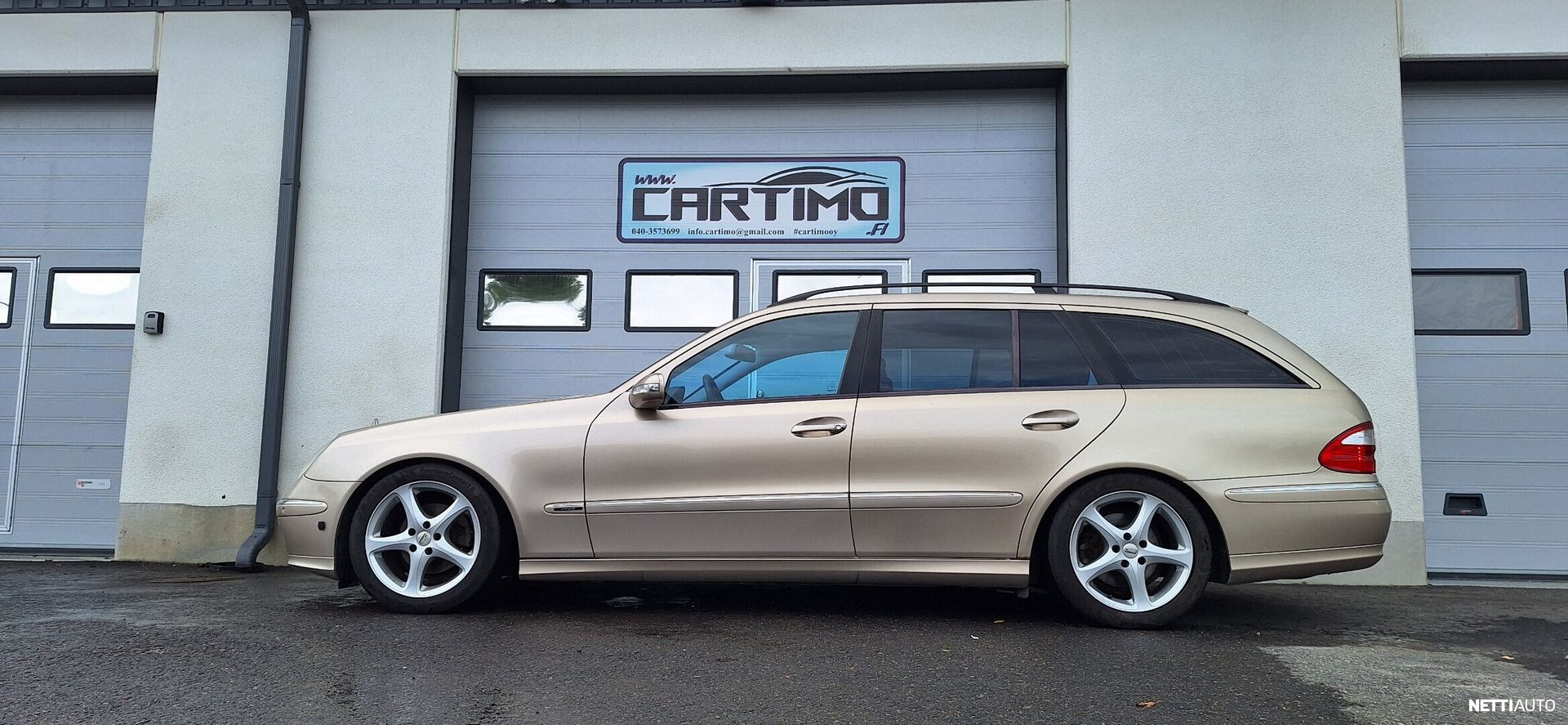 Mercedes-Benz E 200