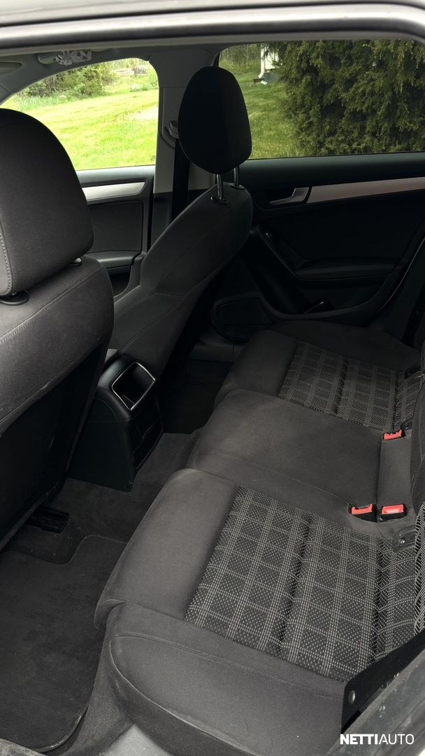 Audi A4 2013, photo 4/10