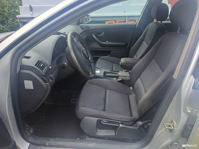 Audi A4 Sedan 2003, kuva 4/6