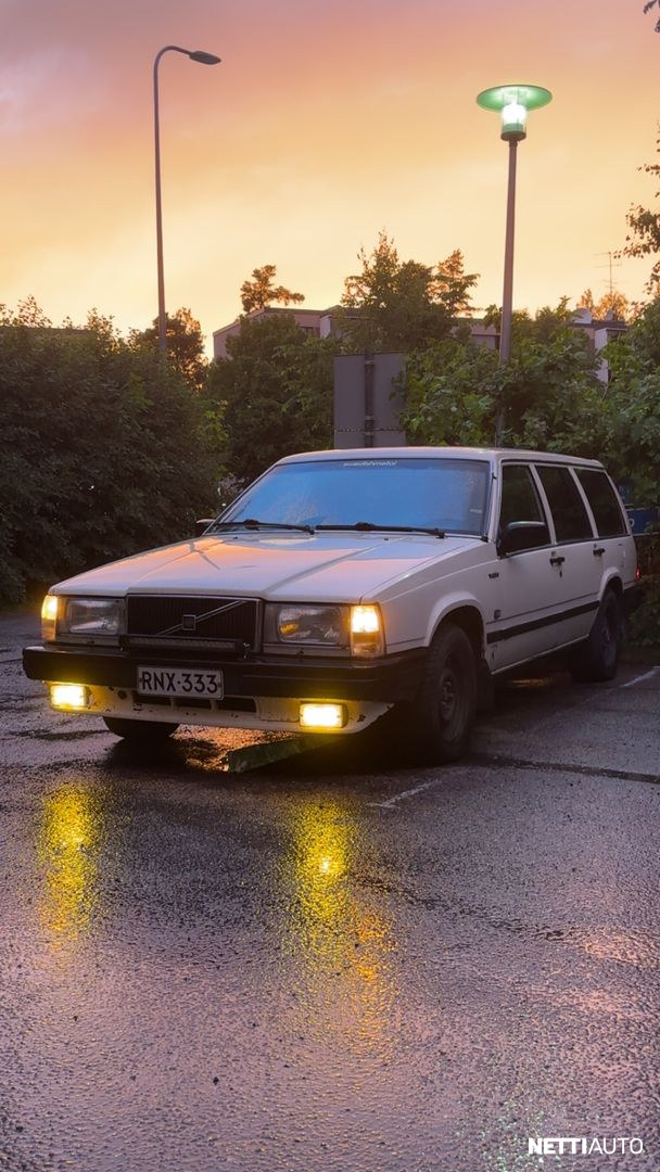 Volvo 740