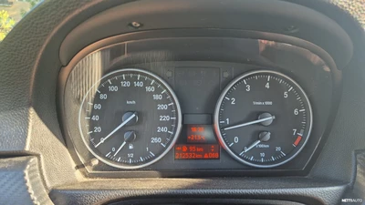 BMW 320 Cabriolet 2007, photo 4/10