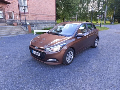 Hyundai i20 Viisiovinen 2017, photo 1/8