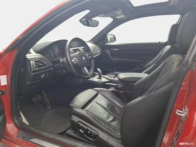 BMW M235i 2015, photo 4/5