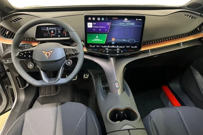 Cupra Tavascan 2026, photo 7/15