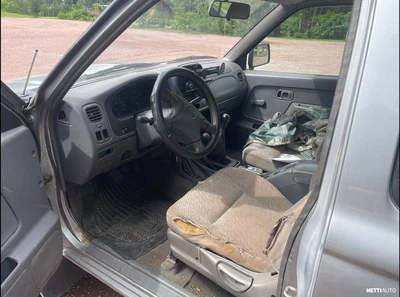 Nissan King Cab King cab 2000, photo 4/5