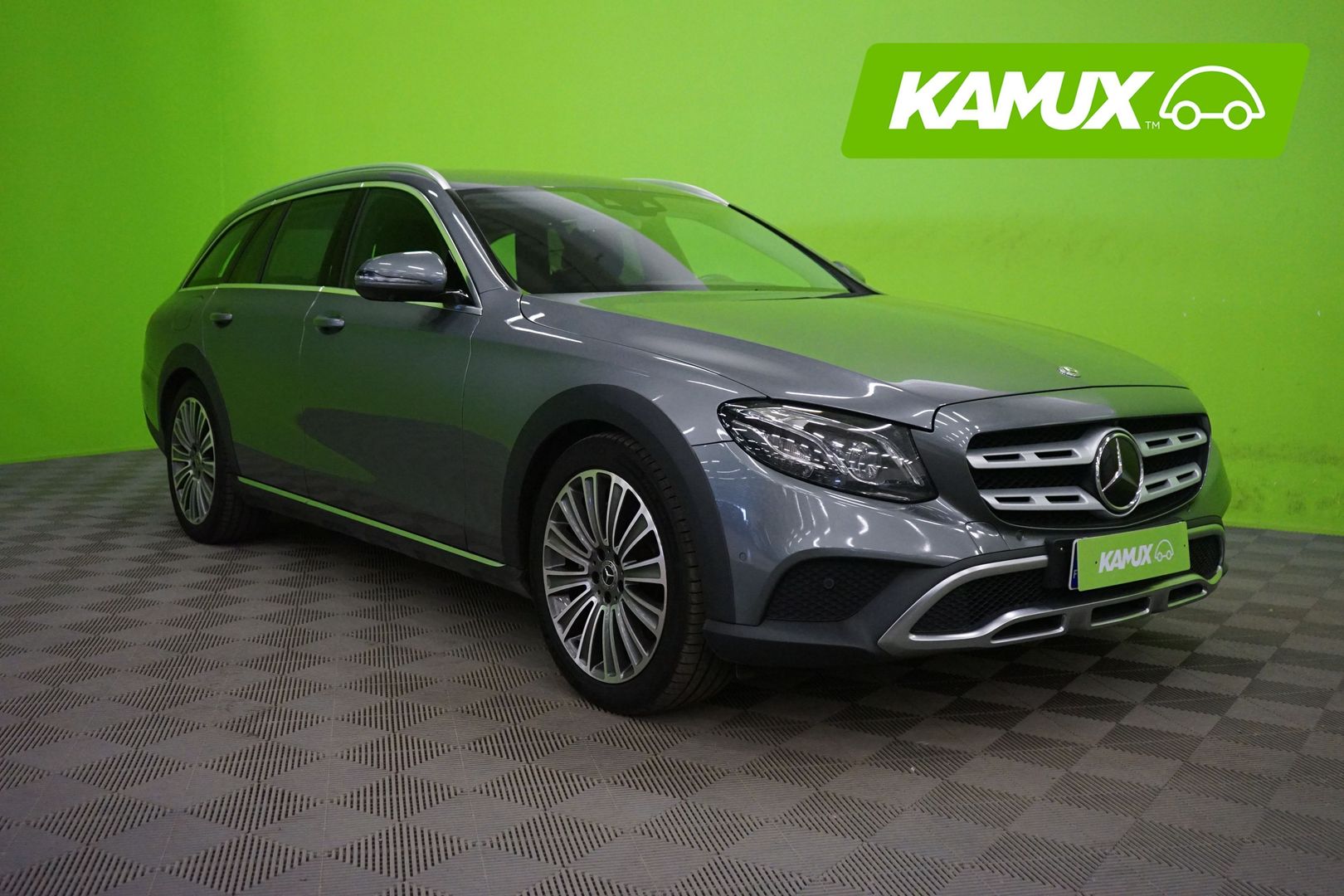 Mercedes-Benz E