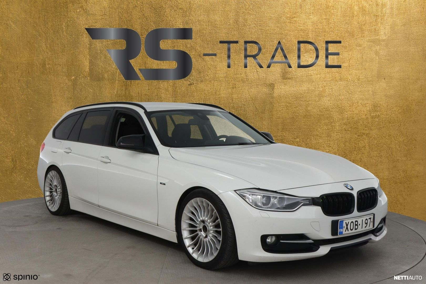 BMW 330