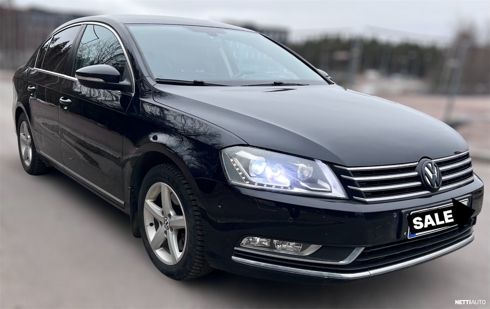 Volkswagen Passat 2013, photo 2/17
