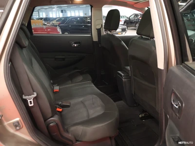 Nissan Qashqai+2 2011, kuva 6/16