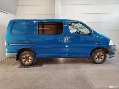 Toyota Hiace 2,5 D-4D 117 5ov 4WD 2008, photo 2/12