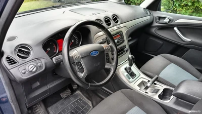 Ford Galaxy 2010, photo 7/13