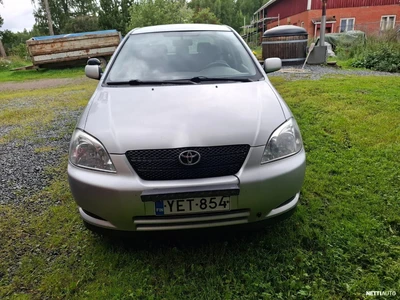 Toyota Corolla Hatchback 2002, photo 4/9