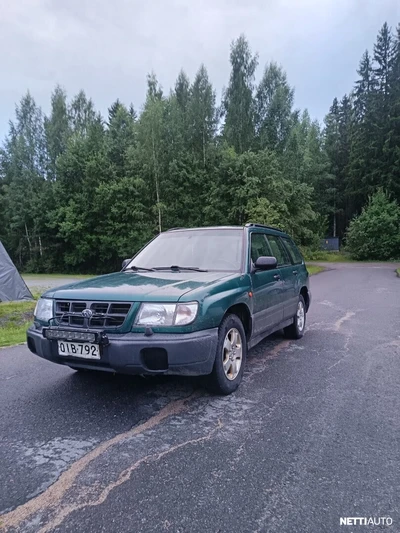 Subaru Forester 1997, kuva 2/14
