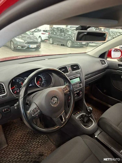 Volkswagen Golf 2012, kuva 6/6