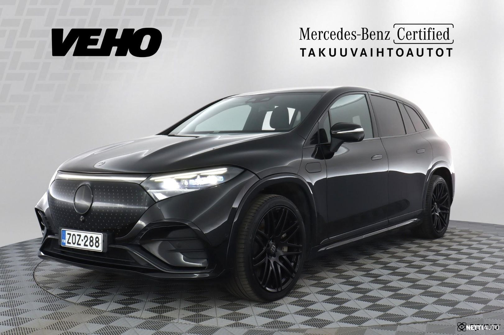 Mercedes-Benz EQS SUV