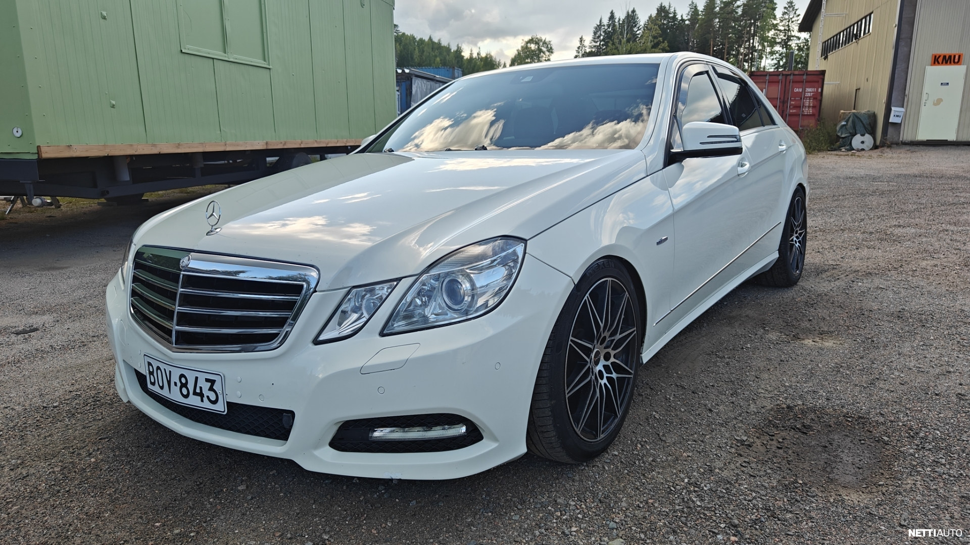 Mercedes-Benz E