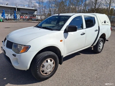 Mitsubishi L200 2008, photo 1/10