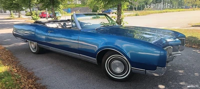 Oldsmobile 98 Nigty Eight 1967, kuva 6/19