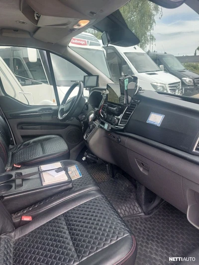 Ford Transit Custom Carsport GLE VIP 2018, kuva 2/9