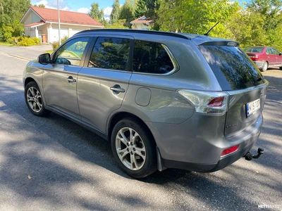 Mitsubishi Outlander 2013, kuva 5/12