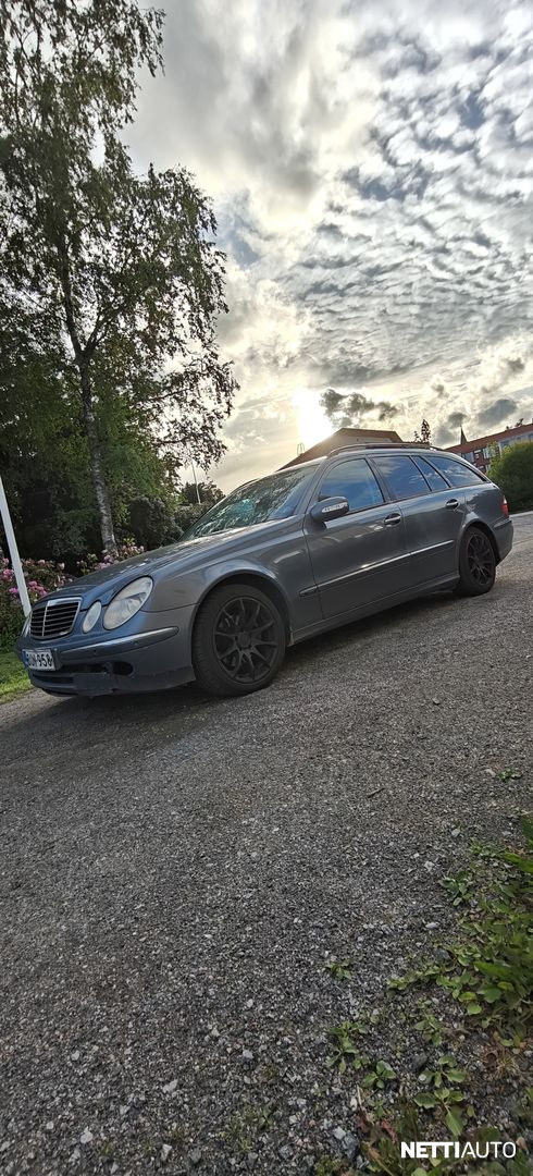 Mercedes-Benz E