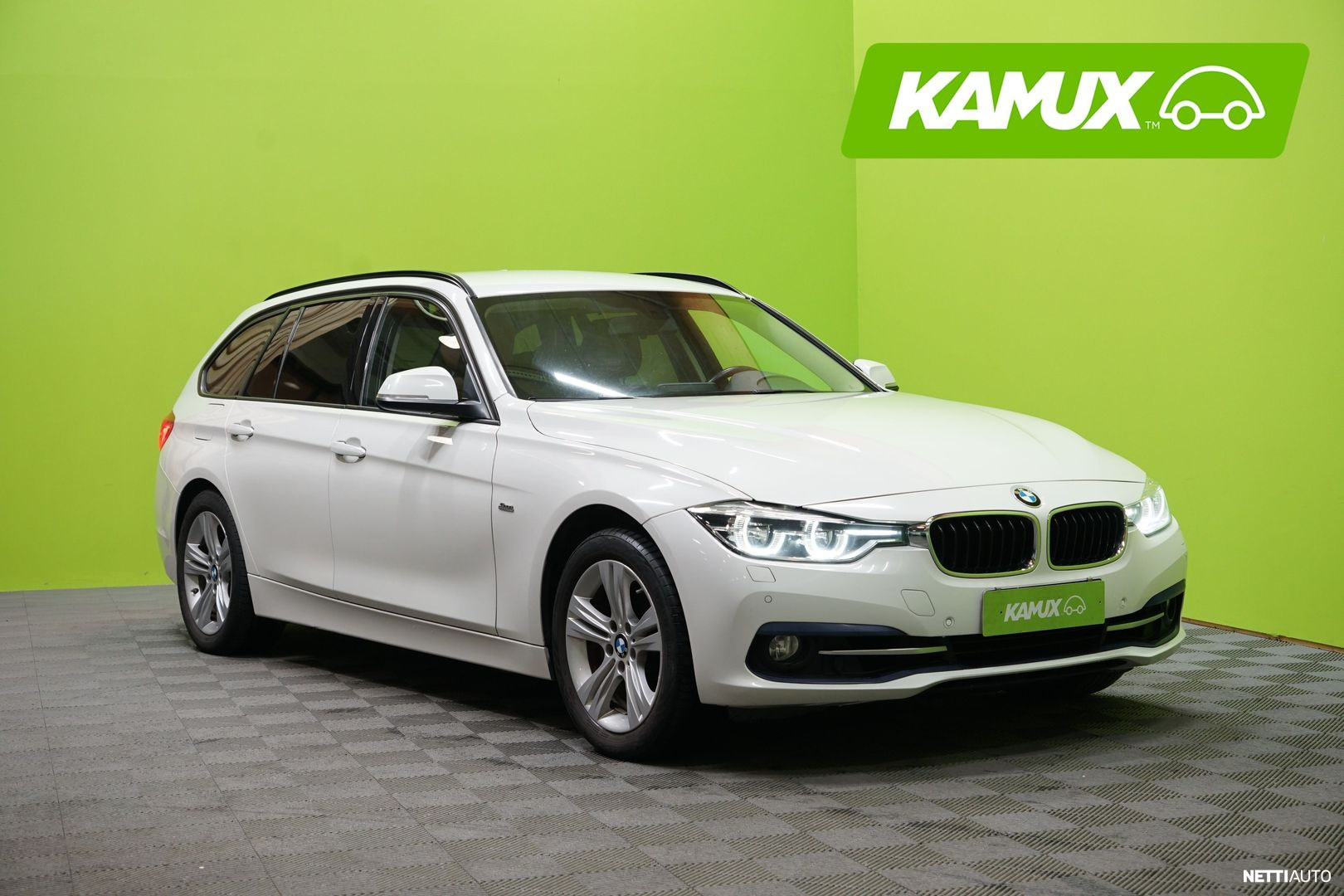 BMW 320