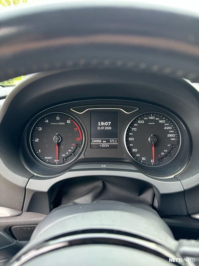 Audi A3 2016, kuva 8/8