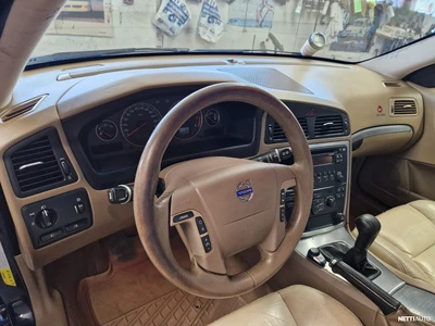 Volvo V70 2,4 (140) Classic man 2007, kuva 6/7