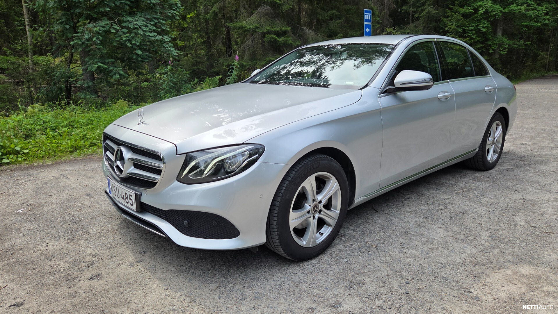 Mercedes-Benz E