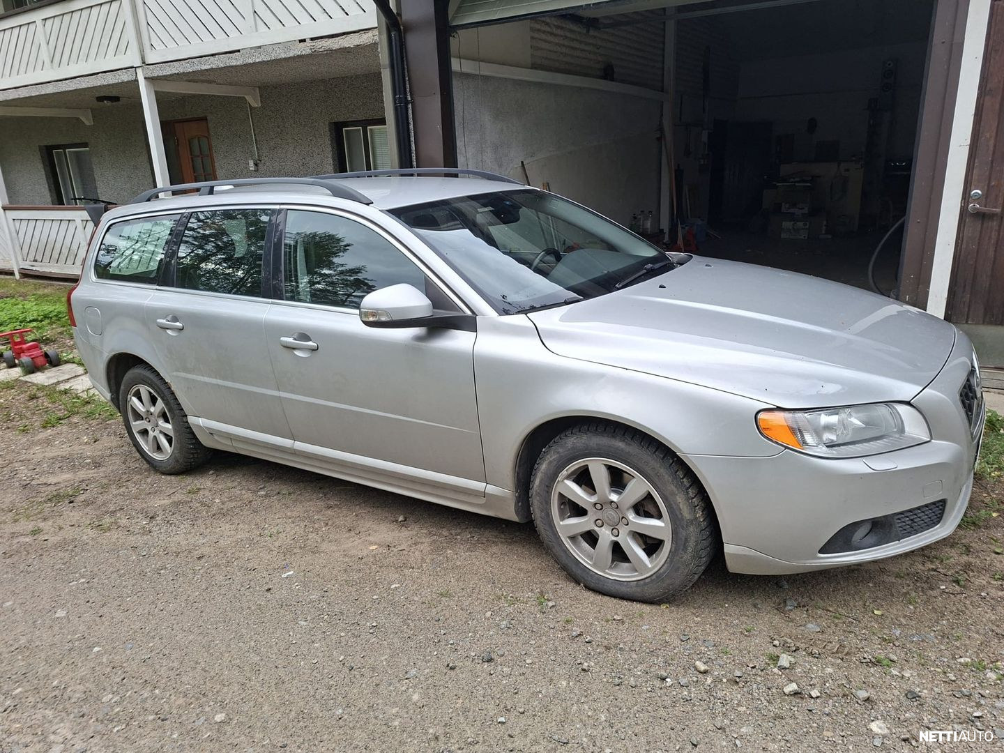 Volvo V70