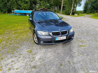 BMW 318 2007, photo 5/9