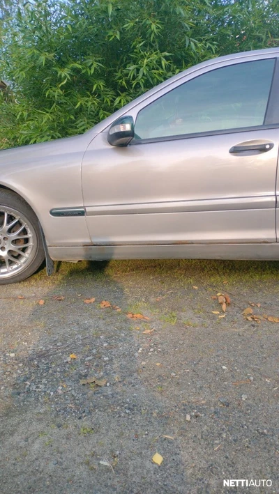 Mercedes-Benz 200 2003, kuva 6/8