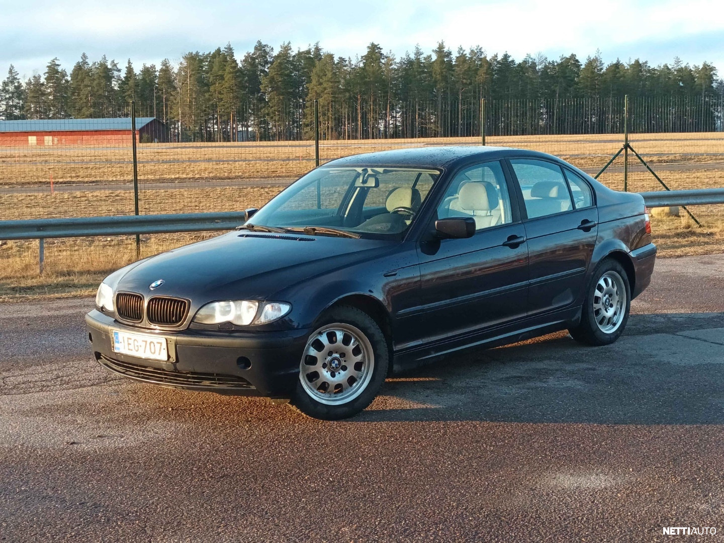 BMW 320