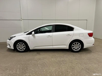 Toyota Avensis 2,0 D-4D Linea Sol 4ov 2013, photo 6/9