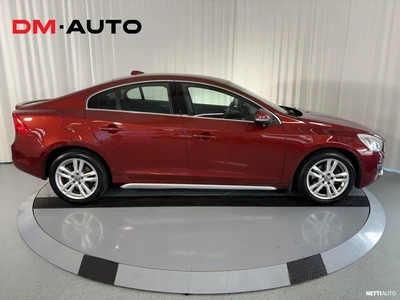 Volvo S60 2010, photo 4/10