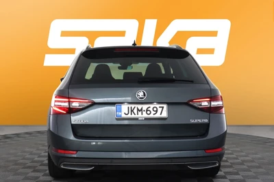 Skoda Superb 2018, kuva 7/30