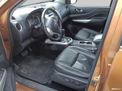Nissan Navara 2017, photo 4/8