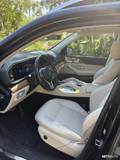 Mercedes-Benz GLE 2021, kuva 3/4
