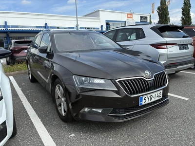 Skoda Superb 2019, kuva 1/5