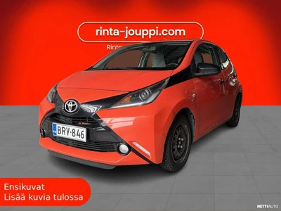 Toyota Aygo 1,0 VVT-i x-cite 5ov 2014, photo 1/5