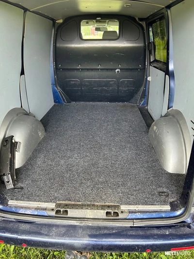 Volkswagen Transporter 2,5 TDI 2008, kuva 6/14