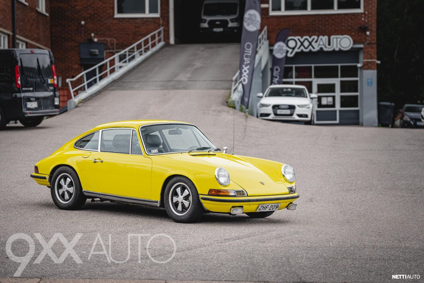 Porsche 911